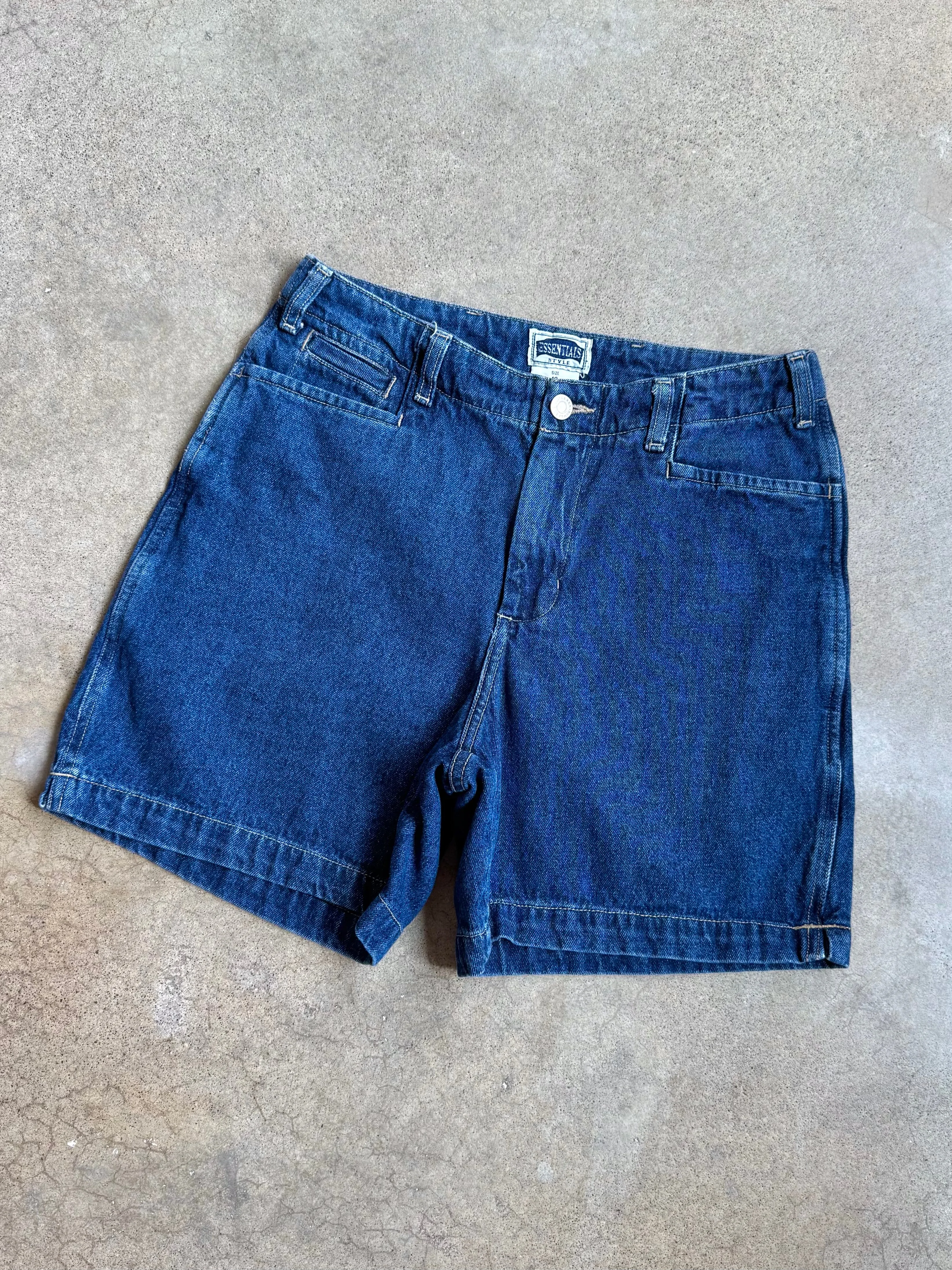 90s Vintage Dark Wash Denim Shorts (W28”)