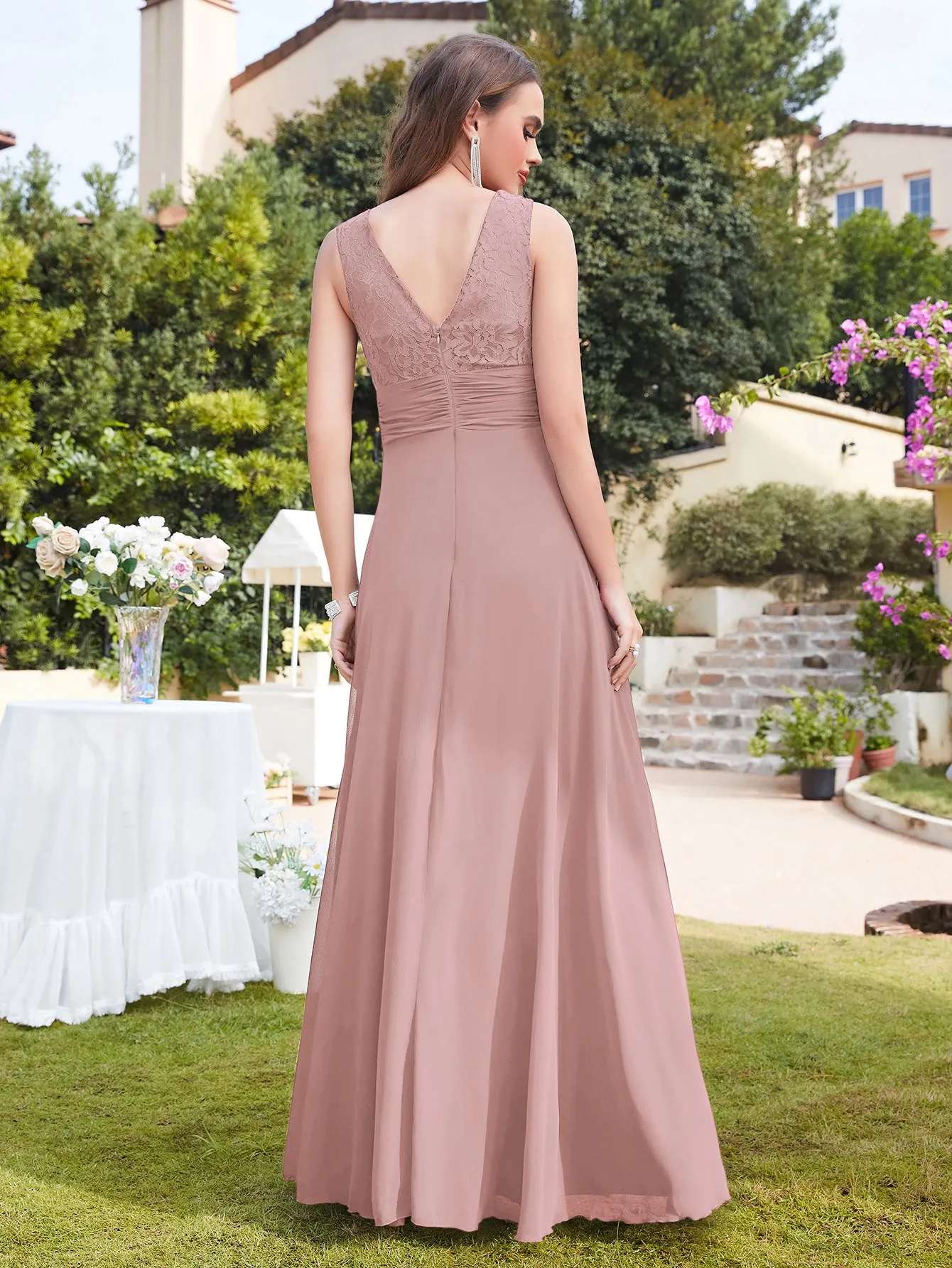 Chic Long A line Sleeveless Scoop Neck Ruffle Chiffon Bridesmaid Dresses
